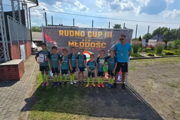 Żaki 2018 z Rudna: 75 km, siedem meczów i zero straconych bramek