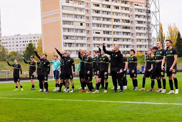 Sportowy weekend w Jastrzębiu-Zdroju: hokej, siatkówka i piłkarskie fajerwerki